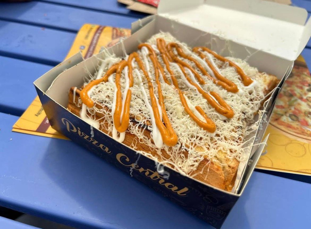 Cheesy paneer grilled sandwich GIFT City